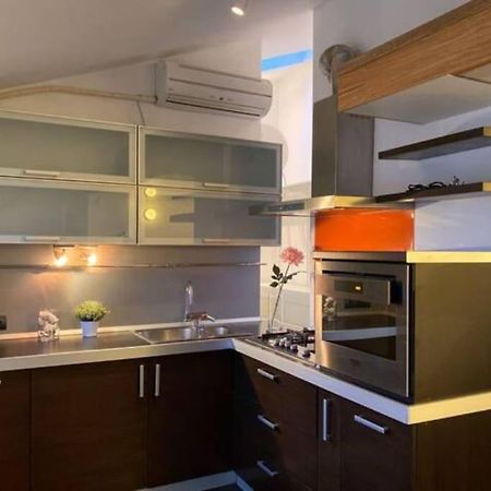 Sky-View Apartmentin Perfect City Center София Экстерьер фото